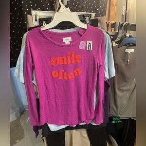 🐰🐇 New With Tags Old Navy Long Sleeve Shirt *make offers*